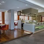 Centro Al Manhal By Rotana 