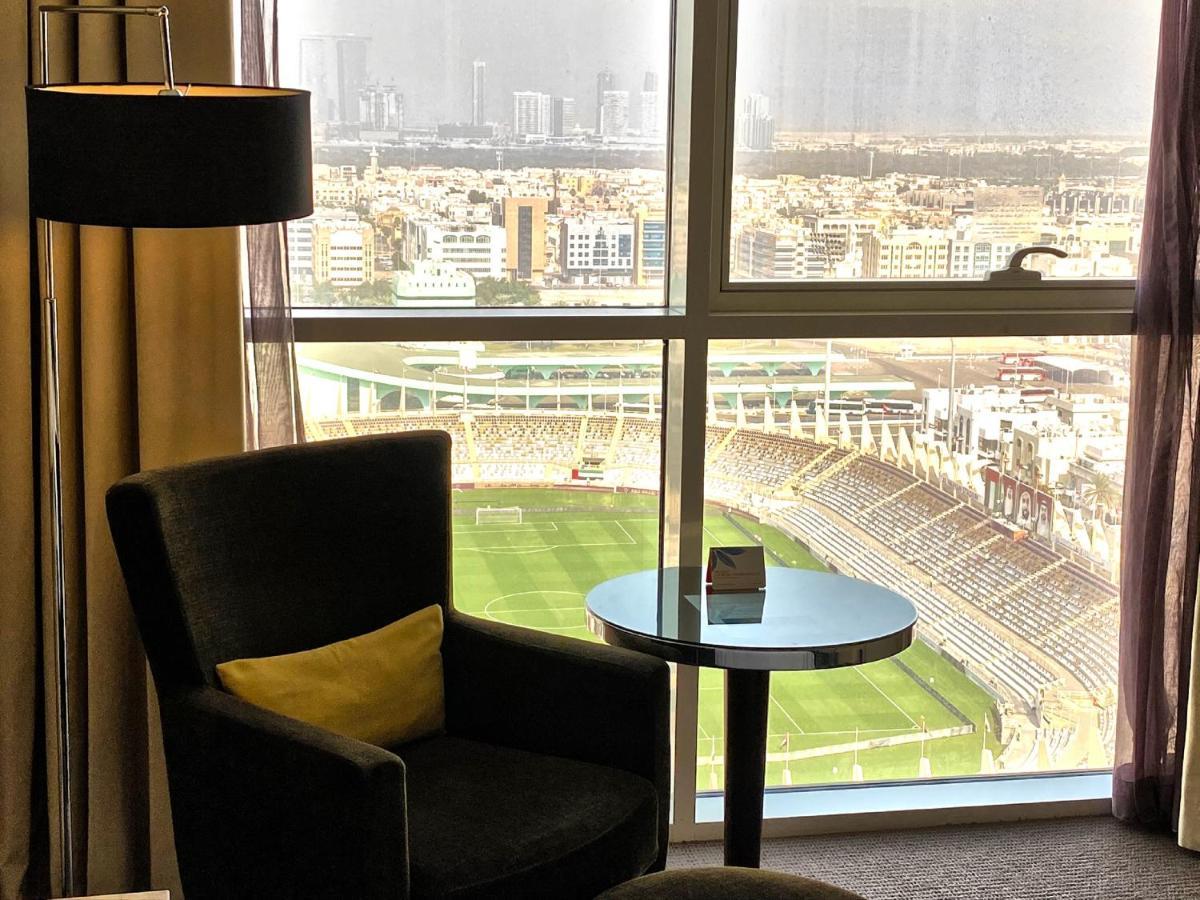 Centro Al Manhal By Rotana होटल