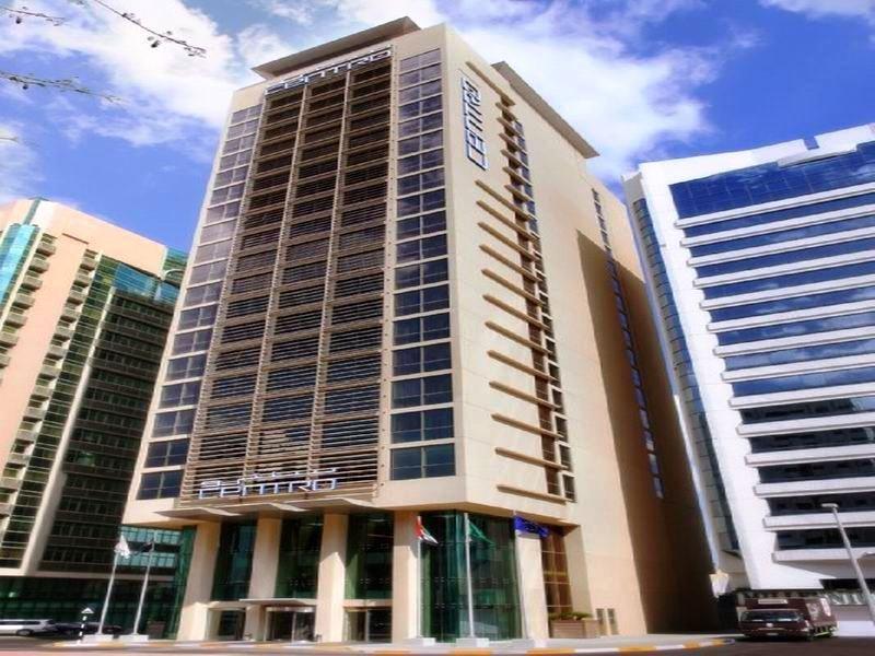 Готель Centro Al Manhal By Rotana